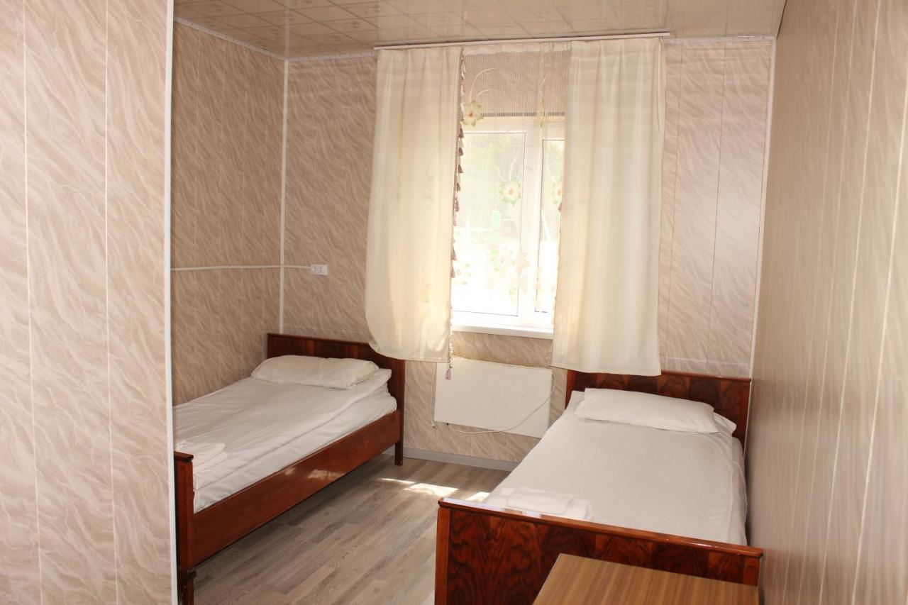 Guest House Jamal Naryn Eksteriør billede